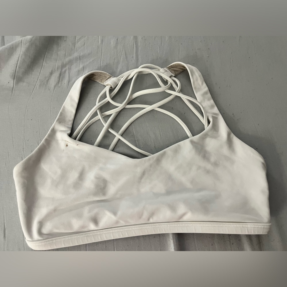 Lululemon sport bra